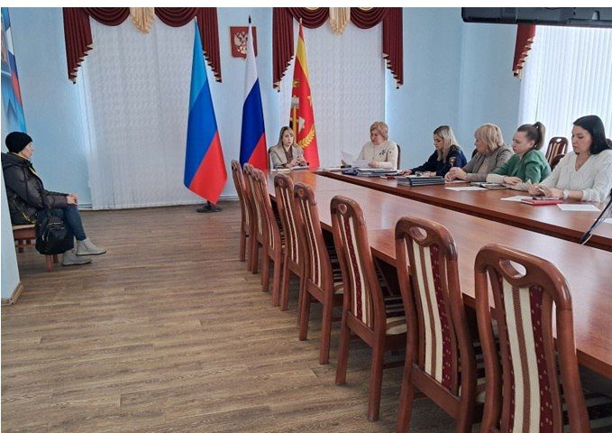 В Краснодоне состоялось заседание Совета по вопросам опеки и попечительства В Краснодоне состоялось заседание Совета по вопросам опеки и попечительства