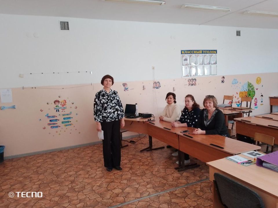 Представители Оренбуржья продолжают помогать перевальским специалистом с освоением современных рабочих методик Представители Оренбуржья продолжают помогать перевальским специалистом с освоением современных рабочих методик
