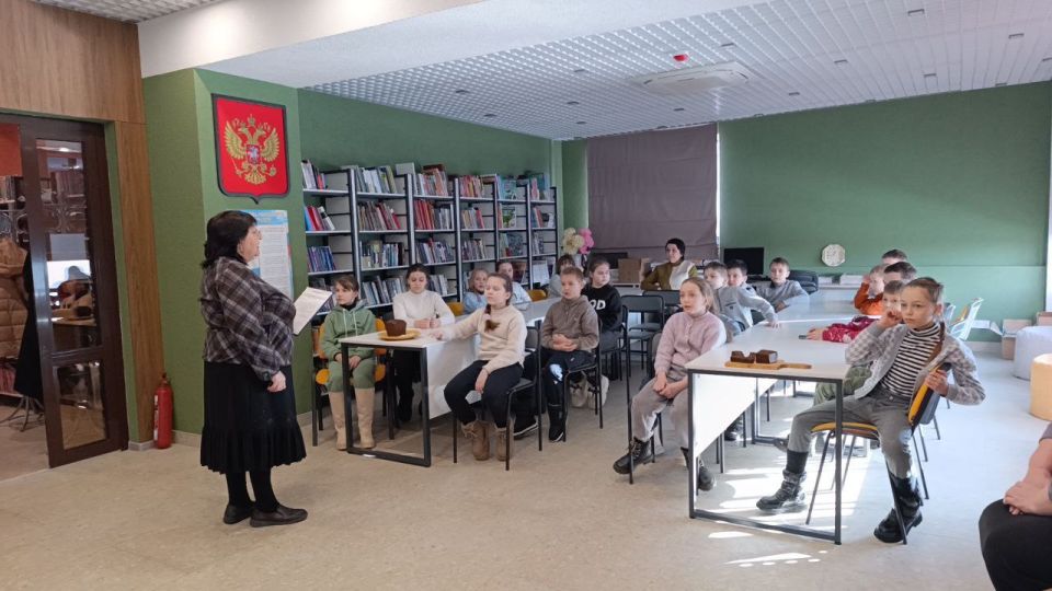 Блокада Ленинграда. О ней написаны сотни книг, сняты десятки фильмов Блокада Ленинграда. О ней написаны сотни книг, сняты десятки фильмов