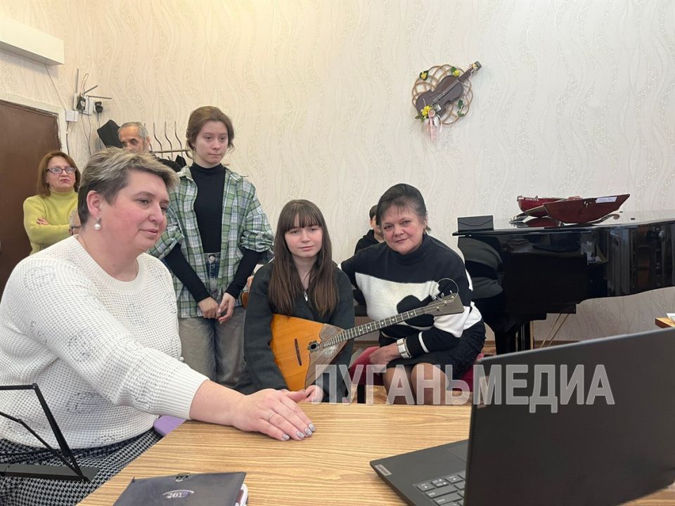 В Алчевске состоялся музыкальный телемост с Вологдой В Алчевске состоялся музыкальный телемост с Вологдой