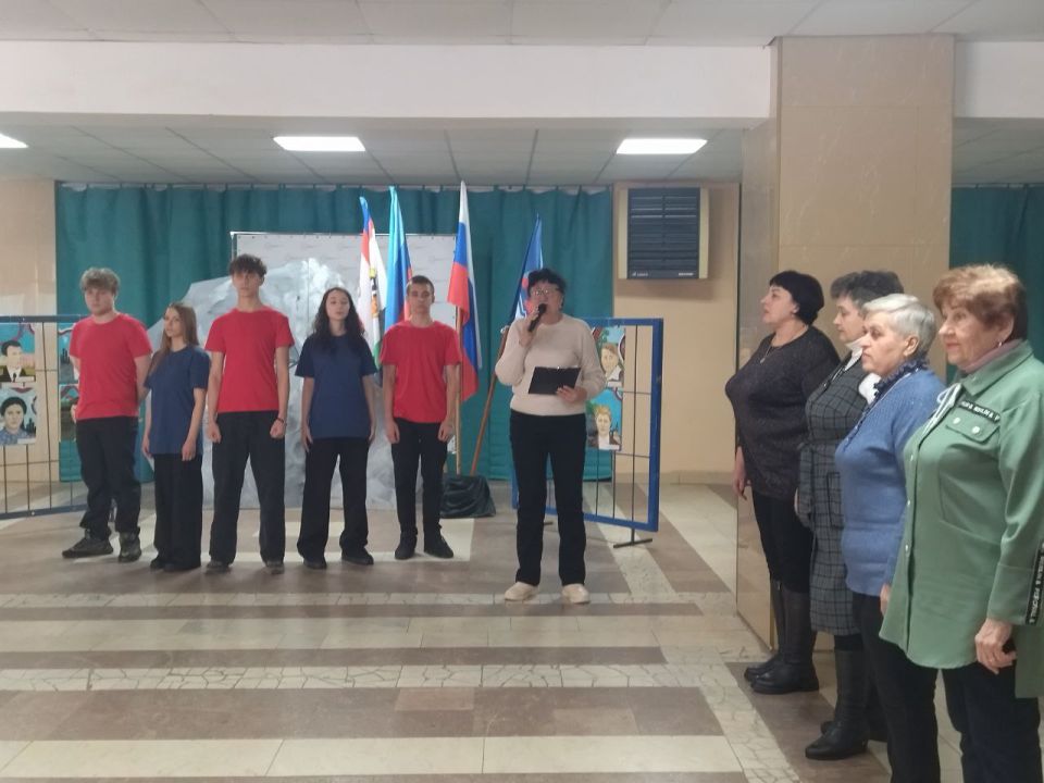 29 января в городе Суходольск активисты «Единой России» провели памятный митинг 29 января в городе Суходольск активисты «Единой России» провели памятный митинг