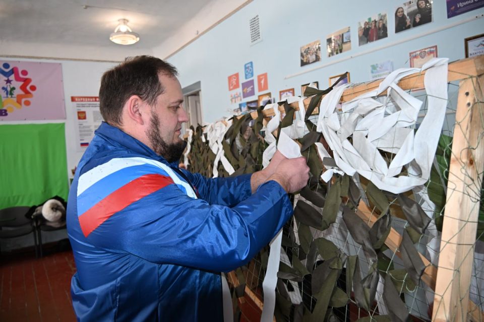 Брянковчанке вручили Благодарность от Центрального исполнительного комитета партии «Единая Россия» за личное участие в волонтерской миссии Брянковчанке вручили Благодарность от Центрального исполнительного комитета партии «Единая Россия» за личное участие в волонтерской миссии