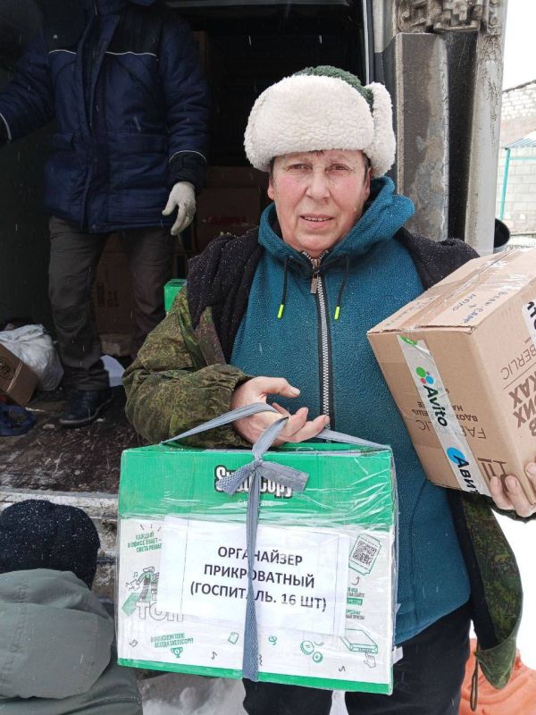 Гуманитарная помощь из Калуги детям и военным Гуманитарная помощь из Калуги детям и военным