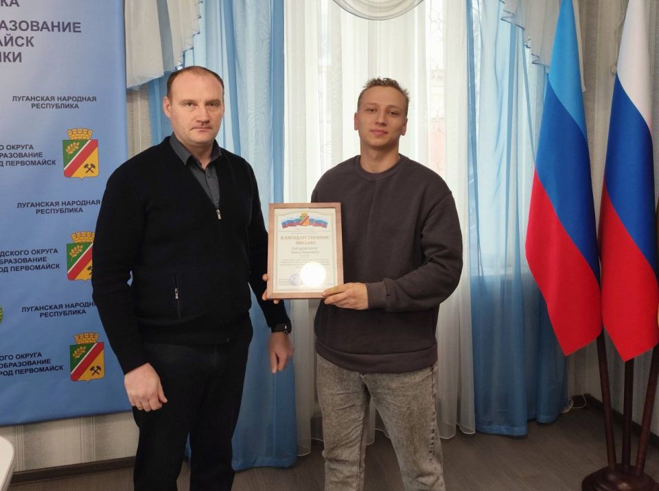 Сергей Колягин: С чувством выполненного долга и успешно справившись с поставленными задачами, завершила свою работу в нашем муниципалитете очередная аварийная бригада из Калужской области Сергей Колягин: С чувством выполненного долга и успешно справившись с поставленными задачами, завершила свою работу в нашем муниципалитете очередная аварийная бригада из Калужской области