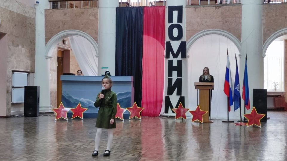 Митинг-реквием в Молодогвардейске: память о героях «Молодой гвардии» жива Митинг-реквием в Молодогвардейске: память о героях «Молодой гвардии» жива