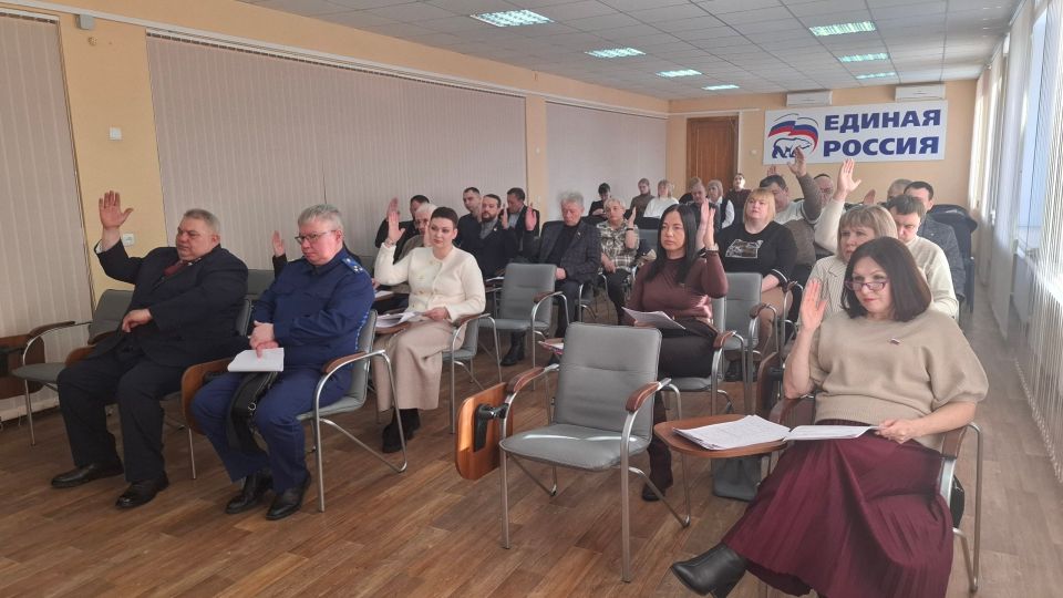 30 января прошло очередное заседание Совета городского округа город Красный Луч Луганской Народной Республики 30 января прошло очередное заседание Совета городского округа город Красный Луч Луганской Народной Республики
