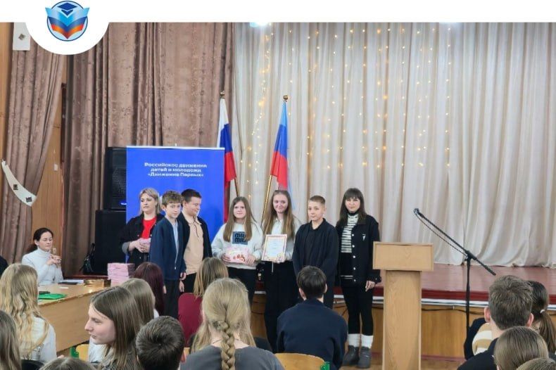 В Свердловске провели интеллектуальную викторину для школьников В Свердловске провели интеллектуальную викторину для школьников