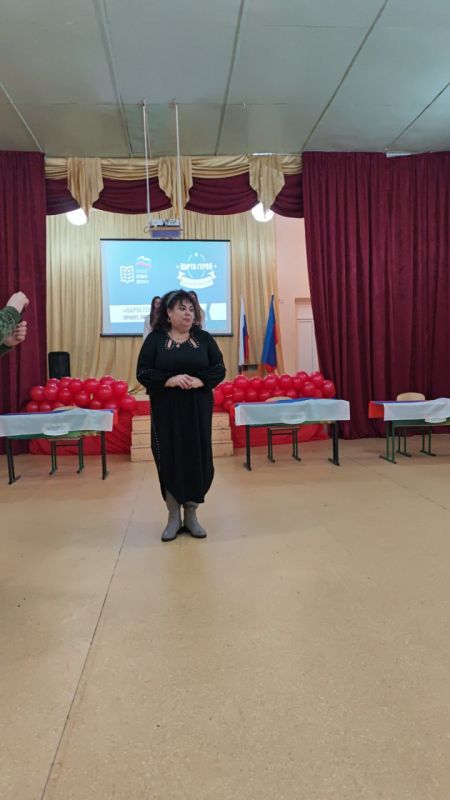 В поселке Краснодон состоялось открытие "Парт Героев" В поселке Краснодон состоялось открытие "Парт Героев"