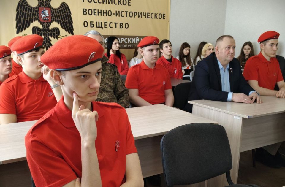 Марина Филиппова: Память поколений: Новоайдарский район отмечает 83 года освобождения Марина Филиппова: Память поколений: Новоайдарский район отмечает 83 года освобождения