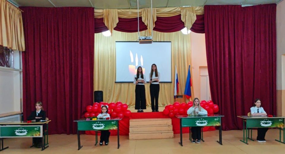 В поселке Краснодон состоялось открытие "Парт Героев" В поселке Краснодон состоялось открытие "Парт Героев"