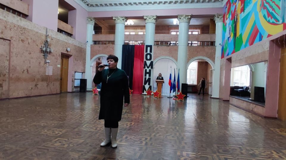 Митинг-реквием в Молодогвардейске: память о героях «Молодой гвардии» жива Митинг-реквием в Молодогвардейске: память о героях «Молодой гвардии» жива