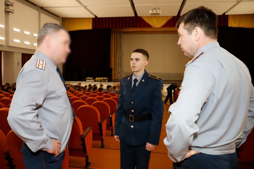 Заместитель начальника регионального УФСИН посетил с рабочим визитом ряд высших учебных заведений ФСИН России Заместитель начальника регионального УФСИН посетил с рабочим визитом ряд высших учебных заведений ФСИН России