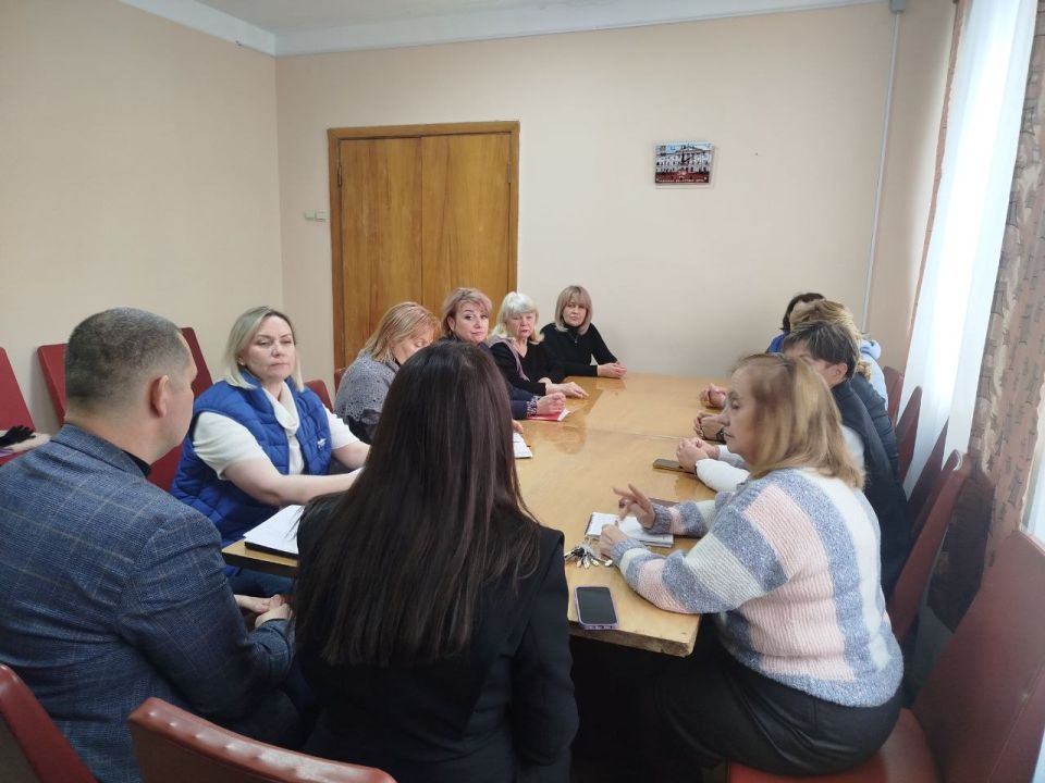В Совете городского округа город Брянка состоялось заседание постоянных депутатских комиссий, на котором были рассмотрены изменения, внесенные в проекты постановления Администрации городского округа муниципальное образование... В Совете городского округа город Брянка состоялось заседание постоянных депутатских комиссий, на котором были рассмотрены изменения, внесенные в проекты постановления Администрации городского округа муниципальное образование...
