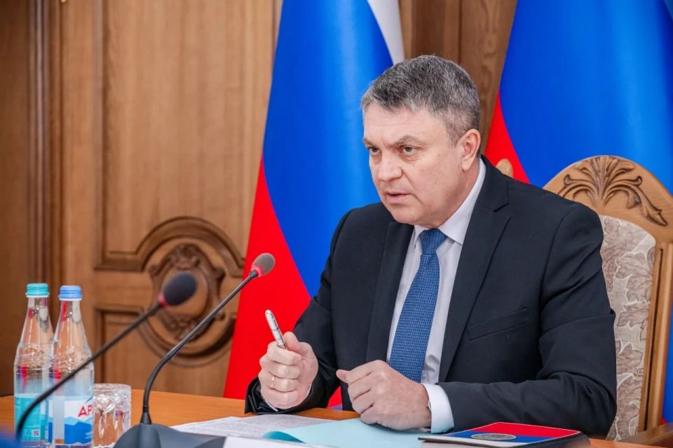 Леонид Пасечник: «Провел расширенное совещание с главами муниципалитетов. Обсудили итоги нашей совместной работы за прошлый год и наметили планы на 2026-й» Леонид Пасечник: «Провел расширенное совещание с главами муниципалитетов. Обсудили итоги нашей совместной работы за прошлый год и наметили планы на 2026-й»