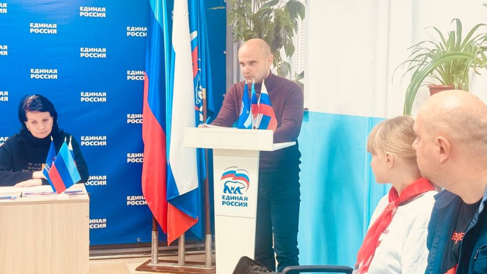 В Рубежном, в офисе партии «Единая Россия», состоялся третий тур молодежного дебатного турнира клуба "Мнение молодежи" В Рубежном, в офисе партии «Единая Россия», состоялся третий тур молодежного дебатного турнира клуба "Мнение молодежи"