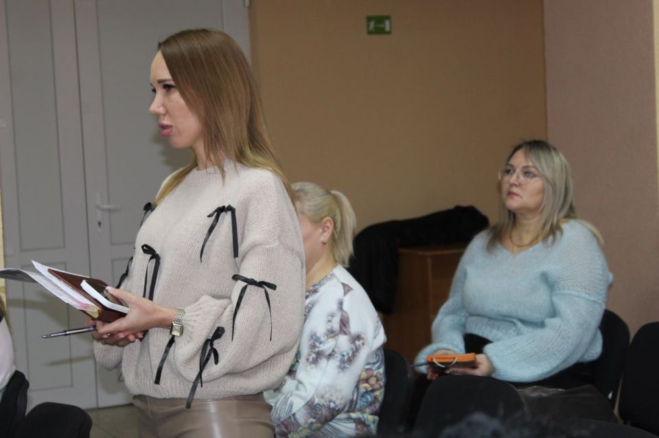 Виталий Коваленко: Сегодня первый заместитель Главы администрации Николай Вербицкий провел аппаратное совещание с начальниками структурных подразделений администрации, руководителями предприятий, учреждений и организаций... Виталий Коваленко: Сегодня первый заместитель Главы администрации Николай Вербицкий провел аппаратное совещание с начальниками структурных подразделений администрации, руководителями предприятий, учреждений и организаций...