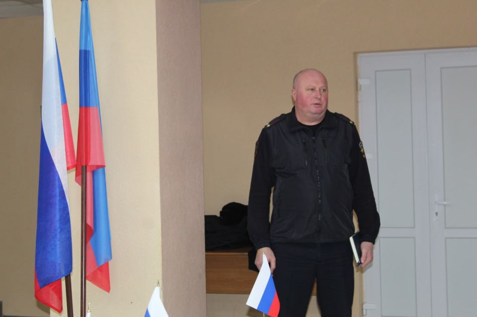 Виталий Коваленко: Сегодня первый заместитель Главы администрации Николай Вербицкий провел аппаратное совещание с начальниками структурных подразделений администрации, руководителями предприятий, учреждений и организаций... Виталий Коваленко: Сегодня первый заместитель Главы администрации Николай Вербицкий провел аппаратное совещание с начальниками структурных подразделений администрации, руководителями предприятий, учреждений и организаций...