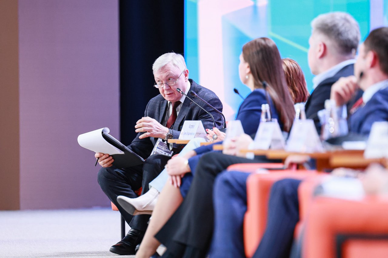 Дарья Лантратова: Конгресс «Смартздрав», который сегодня прошел в Национальном центре «Россия» под руководством Инны Юрьевны Святенко, стал первой площадкой в стране, где искусство и наука объединились для укрепления... Дарья Лантратова: Конгресс «Смартздрав», который сегодня прошел в Национальном центре «Россия» под руководством Инны Юрьевны Святенко, стал первой площадкой в стране, где искусство и наука объединились для укрепления...