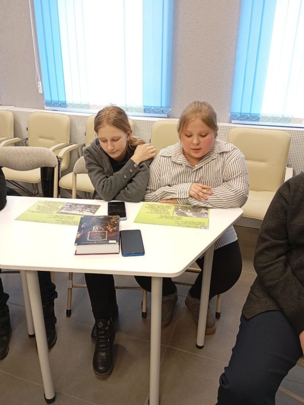 Историко-патриотический вечер: «Сталинград: 200-дней мужества и стойкости» состоялся в Белокуракинской модельной библиотеке Историко-патриотический вечер: «Сталинград: 200-дней мужества и стойкости» состоялся в Белокуракинской модельной библиотеке