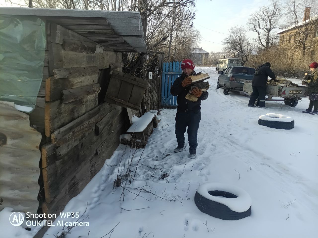 3 февраля в рамках акции "Сделай доброе дело" отделом по обеспечению жизнедеятельности пгт Бугаёвка Администрации муниципального округа совместно с работниками МУП «Перевальск жилсервис» оказана помощь в заготовке и... 3 февраля в рамках акции "Сделай доброе дело" отделом по обеспечению жизнедеятельности пгт Бугаёвка Администрации муниципального округа совместно с работниками МУП «Перевальск жилсервис» оказана помощь в заготовке и...