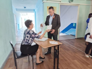 Андрей Губарев: В прошлом году вместе с коллегами из муниципального образования городского округа Первомайск я принял участие в одной из ключевых ежегодных акций «Единой России» — «Диктант Победы»