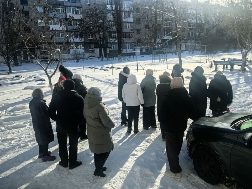 В Краснодоне состоялось собрание инициативной группы граждан по вопросу участия в конкурсном отборе инициативных проектов развития (создания) общественной инфраструктуры муниципальных образований Луганской Народной Республики В Краснодоне состоялось собрание инициативной группы граждан по вопросу участия в конкурсном отборе инициативных проектов развития (создания) общественной инфраструктуры муниципальных образований Луганской Народной Республики