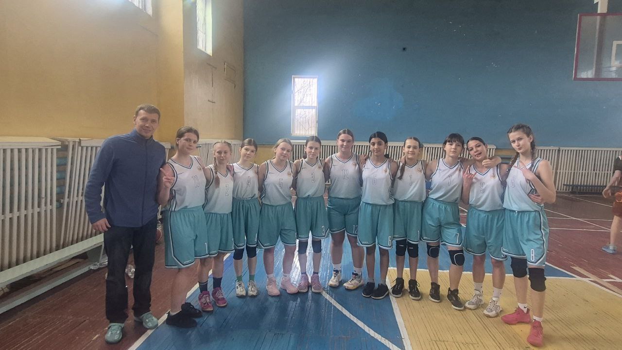 31 января на базе спортзала «Кристалл» Петровского комплекса спортивных сооружений прошел открытый турнир по баскетболу среди девушек 2010-2011 г.р., посвященный памяти земляка, героя ВОВ Петра Рябцева 31 января на базе спортзала «Кристалл» Петровского комплекса спортивных сооружений прошел открытый турнир по баскетболу среди девушек 2010-2011 г.р., посвященный памяти земляка, героя ВОВ Петра Рябцева