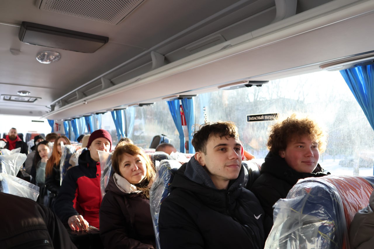 Сегодня в Театре эстрадной музыки и песни г. Луганска — значимое событие Сегодня в Театре эстрадной музыки и песни г. Луганска — значимое событие