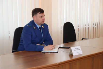 В Лутугинском муниципальном округе состоялось очередное заседание Районной комиссии по делам несовершеннолетних