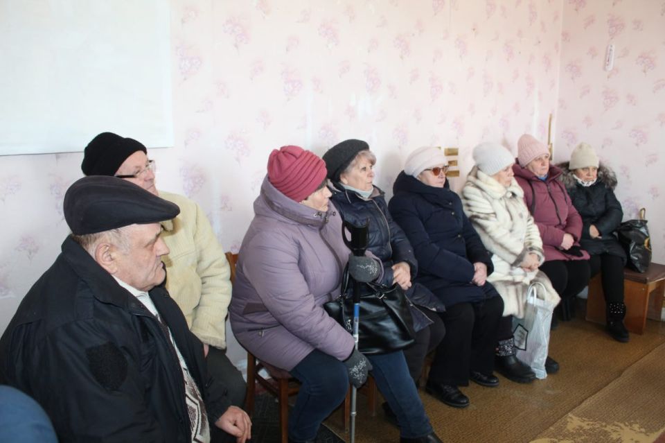 Юлия Кожухарь: Сегодня в рамках партийного проекта "ЕДИНОЙ РОССИИ" — "Муниципальный диалог" — прошла по-настоящему продуктивная встреча с жителями села Писаревка Новопсковского муниципального округа Юлия Кожухарь: Сегодня в рамках партийного проекта "ЕДИНОЙ РОССИИ" — "Муниципальный диалог" — прошла по-настоящему продуктивная встреча с жителями села Писаревка Новопсковского муниципального округа