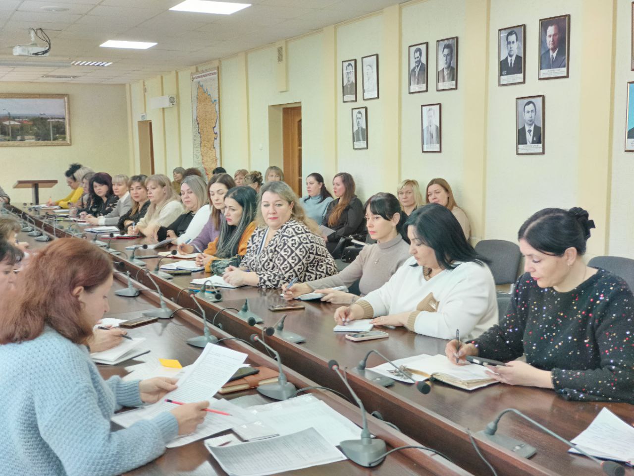 Андрей Рубанцов: Сегодня в Администрации городского округа встретился с руководителями образовательных учреждений нашего городского округа Андрей Рубанцов: Сегодня в Администрации городского округа встретился с руководителями образовательных учреждений нашего городского округа