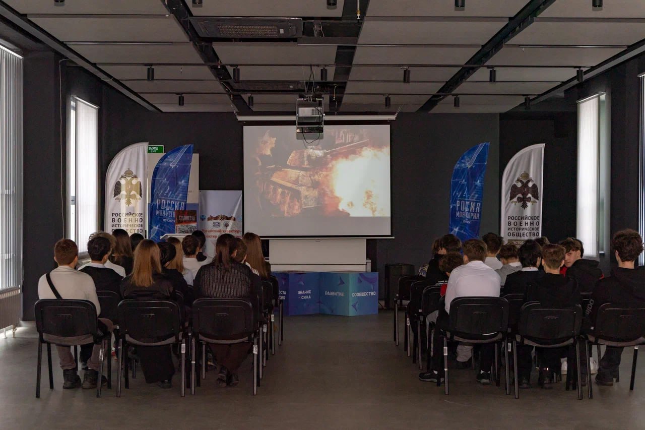 Память сильнее времени!. В историческом парке «Россия – моя история» представили книгу «Сталинград. Без срока давности» и показали фильм «Сталинградская битва. Чуйков против Паулюса» Память сильнее времени!. В историческом парке «Россия – моя история» представили книгу «Сталинград. Без срока давности» и показали фильм «Сталинградская битва. Чуйков против Паулюса»