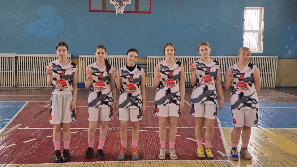 31 января на базе спортзала «Кристалл» Петровского комплекса спортивных сооружений прошел открытый турнир по баскетболу среди девушек 2010-2011 г.р., посвященный памяти земляка, героя ВОВ Петра Рябцева 31 января на базе спортзала «Кристалл» Петровского комплекса спортивных сооружений прошел открытый турнир по баскетболу среди девушек 2010-2011 г.р., посвященный памяти земляка, героя ВОВ Петра Рябцева
