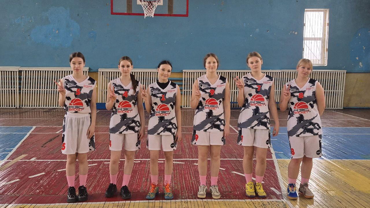 31 января на базе спортзала «Кристалл» Петровского комплекса спортивных сооружений прошел открытый турнир по баскетболу среди девушек 2010-2011 г.р., посвященный памяти земляка, героя ВОВ Петра Рябцева 31 января на базе спортзала «Кристалл» Петровского комплекса спортивных сооружений прошел открытый турнир по баскетболу среди девушек 2010-2011 г.р., посвященный памяти земляка, героя ВОВ Петра Рябцева