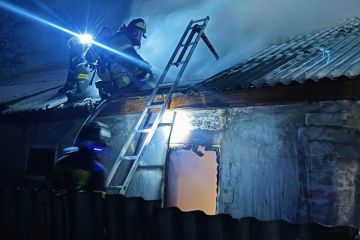 В Ровеньках на пожаре погиб мужчина из-за самодельного обогревателя