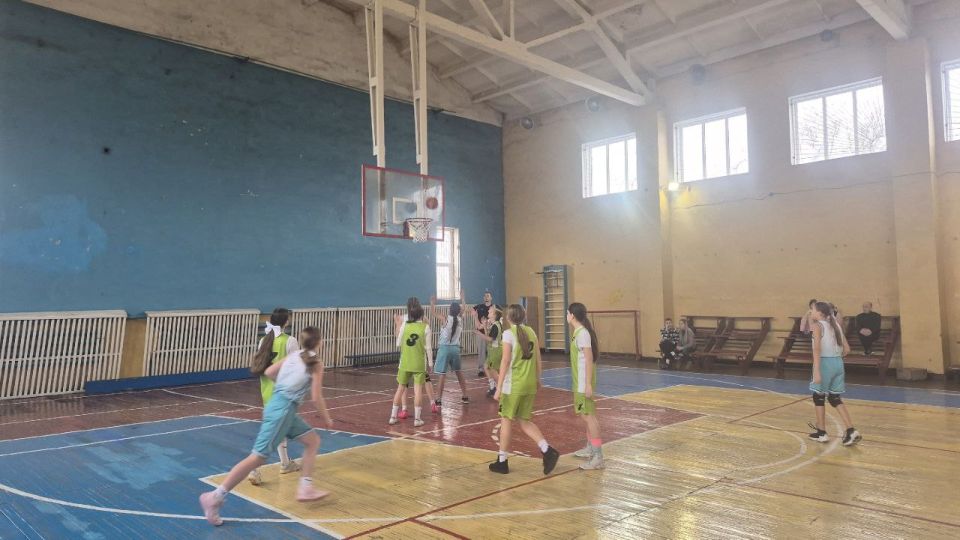 31 января на базе спортзала «Кристалл» Петровского комплекса спортивных сооружений прошел открытый турнир по баскетболу среди девушек 2010-2011 г.р., посвященный памяти земляка, героя ВОВ Петра Рябцева 31 января на базе спортзала «Кристалл» Петровского комплекса спортивных сооружений прошел открытый турнир по баскетболу среди девушек 2010-2011 г.р., посвященный памяти земляка, героя ВОВ Петра Рябцева