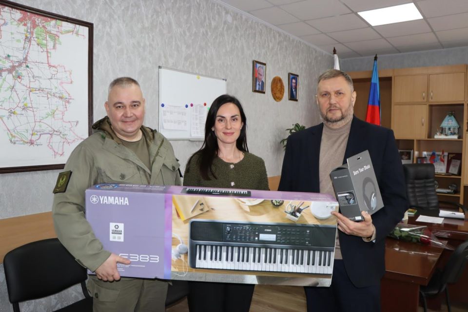 Марафон «Школа выпускника» провели в городе Лутугино Марафон «Школа выпускника» провели в городе Лутугино