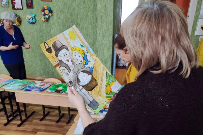 В ЧЦДЮТ подвели итоги муниципального этапа конкурса детских рисунков «Иллюстрации сказок Владимира Даля» В ЧЦДЮТ подвели итоги муниципального этапа конкурса детских рисунков «Иллюстрации сказок Владимира Даля»