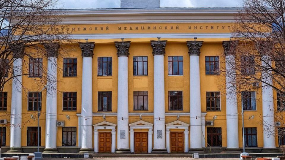 Воронежский вуз пригласил абитуриентов подшефных округов ЛНР на День открытых дверей