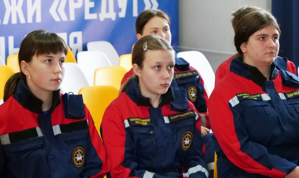 От итогов — к новым вершинам От итогов — к новым вершинам