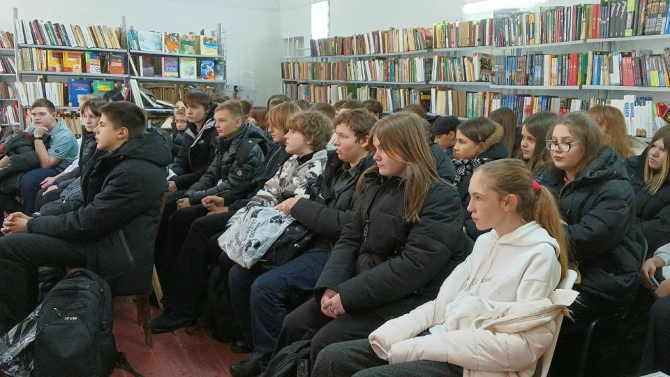 В читальном зале библиотеки состоялся откровенный разговор В читальном зале библиотеки состоялся откровенный разговор