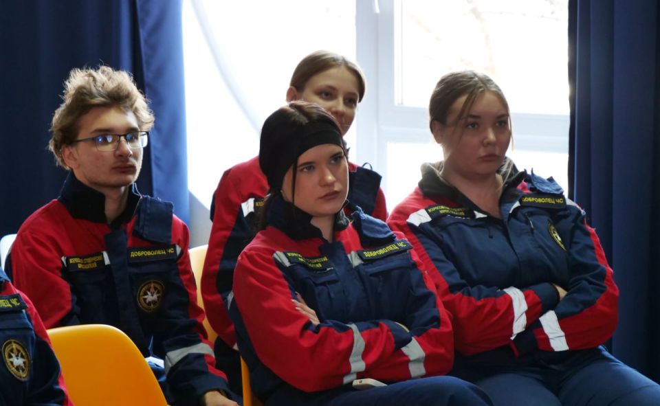 От итогов — к новым вершинам От итогов — к новым вершинам