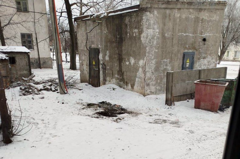 Работники МУП «Жилфонд города Червонопартизанска» продолжают уборку веток Работники МУП «Жилфонд города Червонопартизанска» продолжают уборку веток