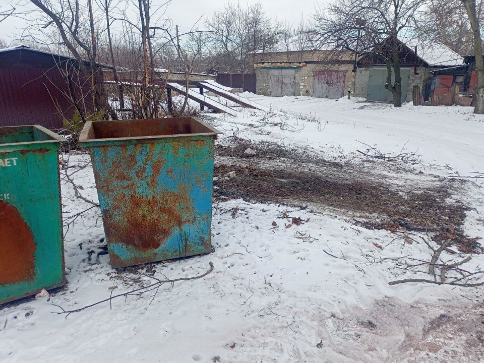 В Комиссаровке начаты работы по уборке несанкционированных свалок В Комиссаровке начаты работы по уборке несанкционированных свалок