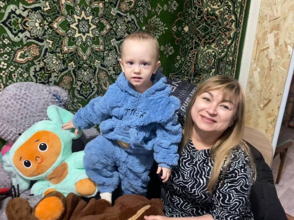 Председатель Совета Антрацитовского муниципального округа, муниципальный координатор проекта «Женское движение Единой России» Виктория Сошина с рабочим визитом посетила село Бобриково Председатель Совета Антрацитовского муниципального округа, муниципальный координатор проекта «Женское движение Единой России» Виктория Сошина с рабочим визитом посетила село Бобриково