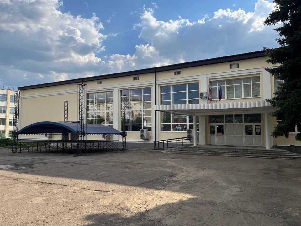«Мы снова под защитой»: Житель Марковки рассказал, как возвращение Луганщины в Россию изменило жизнь «Мы снова под защитой»: Житель Марковки рассказал, как возвращение Луганщины в Россию изменило жизнь