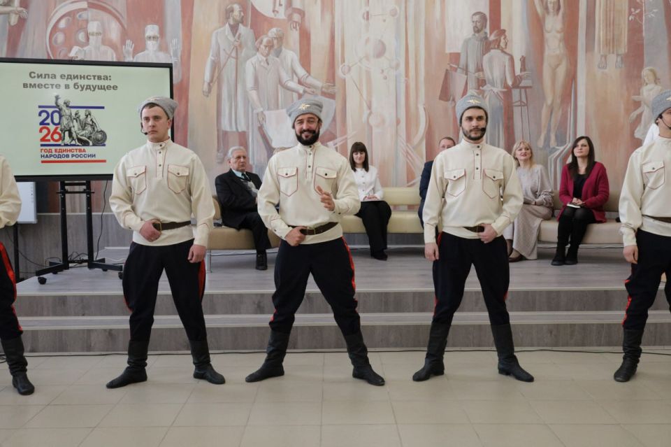 ����� ���������� ������ ������� � ����������� ����� ��������: ������ � �������, ����������� �������� ���� �������� ������� ���������� ���������