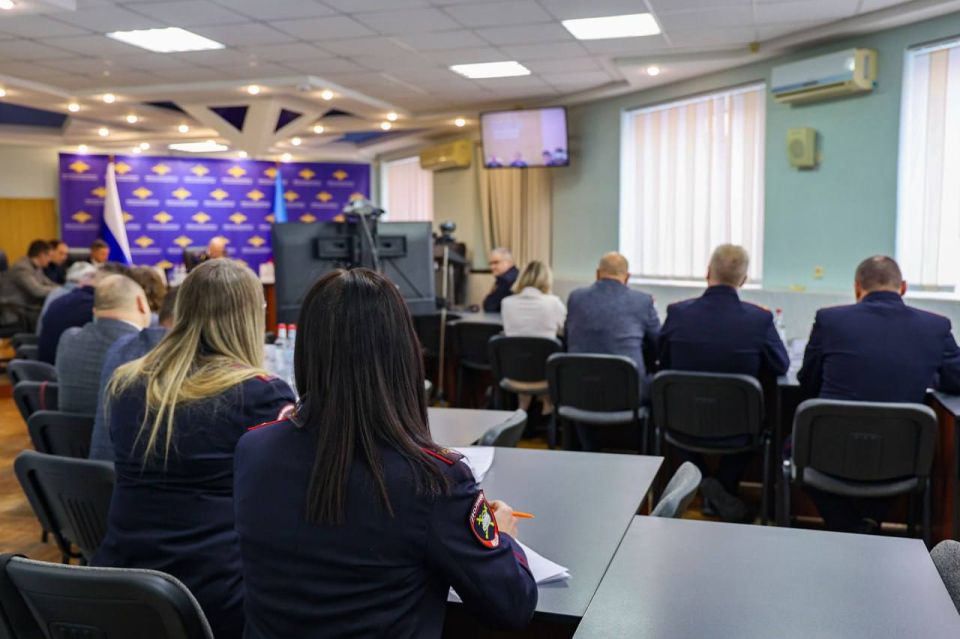 В МВД России подвели итоги межведомственного взаимодействия по вопросам обеспечения безопасности дорожного движения за 2025 год В МВД России подвели итоги межведомственного взаимодействия по вопросам обеспечения безопасности дорожного движения за 2025 год