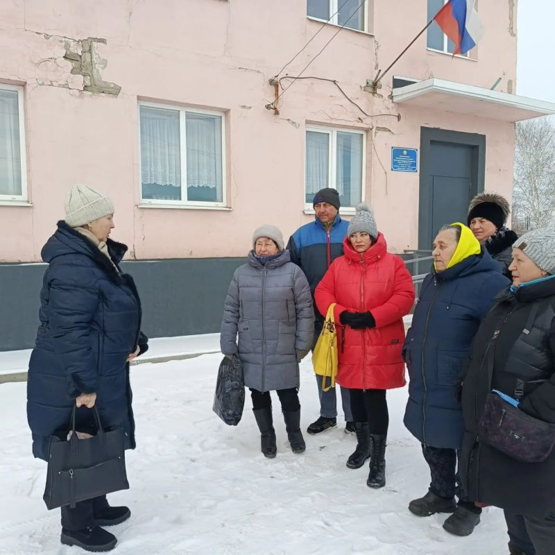 На территории с. Желтое 05.02.2026 провели прием населения специалисты мобильного Центра обслуживания клиентов "Энергосбыт Луганск" На территории с. Желтое 05.02.2026 провели прием населения специалисты мобильного Центра обслуживания клиентов "Энергосбыт Луганск"