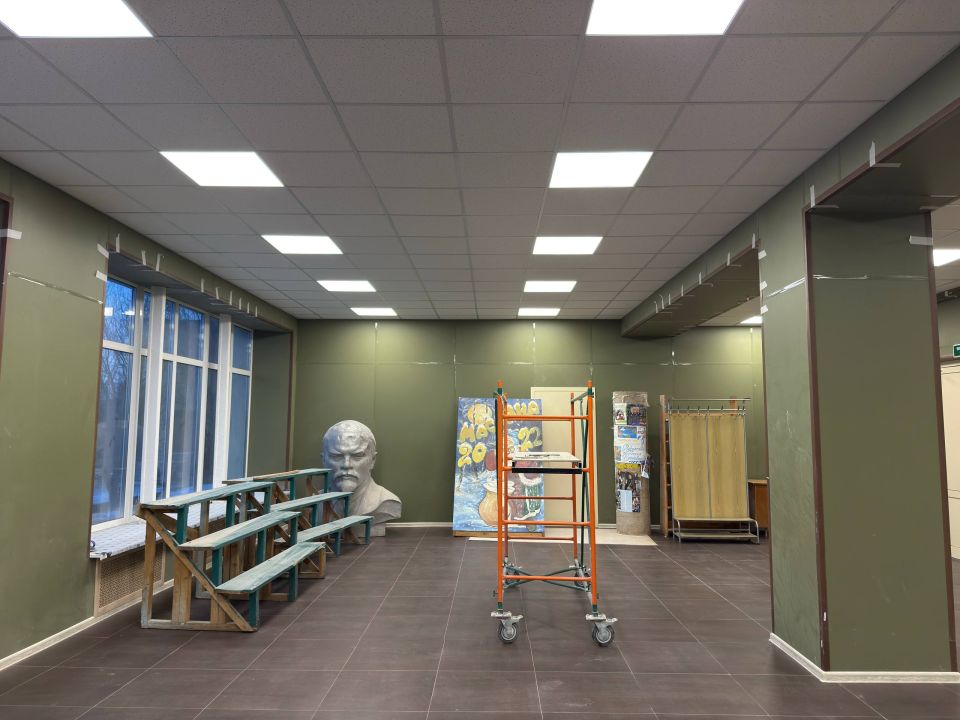 В Марковке провели осмотр восстановления Дома культуры В Марковке провели осмотр восстановления Дома культуры